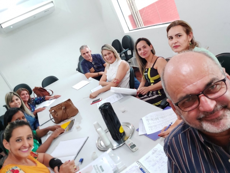Reuni&atilde;o com os Profissionais Farmac&ecirc;utico dos Munic&iacute;pios Consorciados